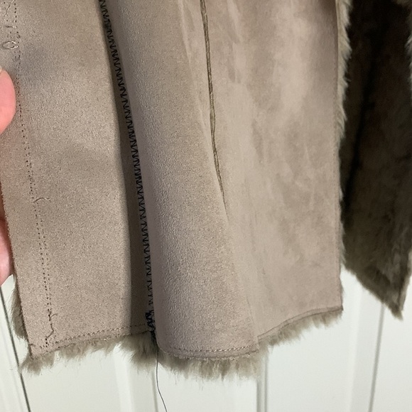 Magaschoni Faux Fur Shearling Open Vest Western cowboy tribal jacket Brown Small - Picture 4 of 9